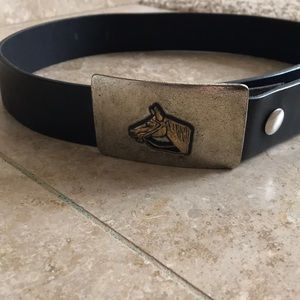 Horse Buckle Belt 35 1/2 inches